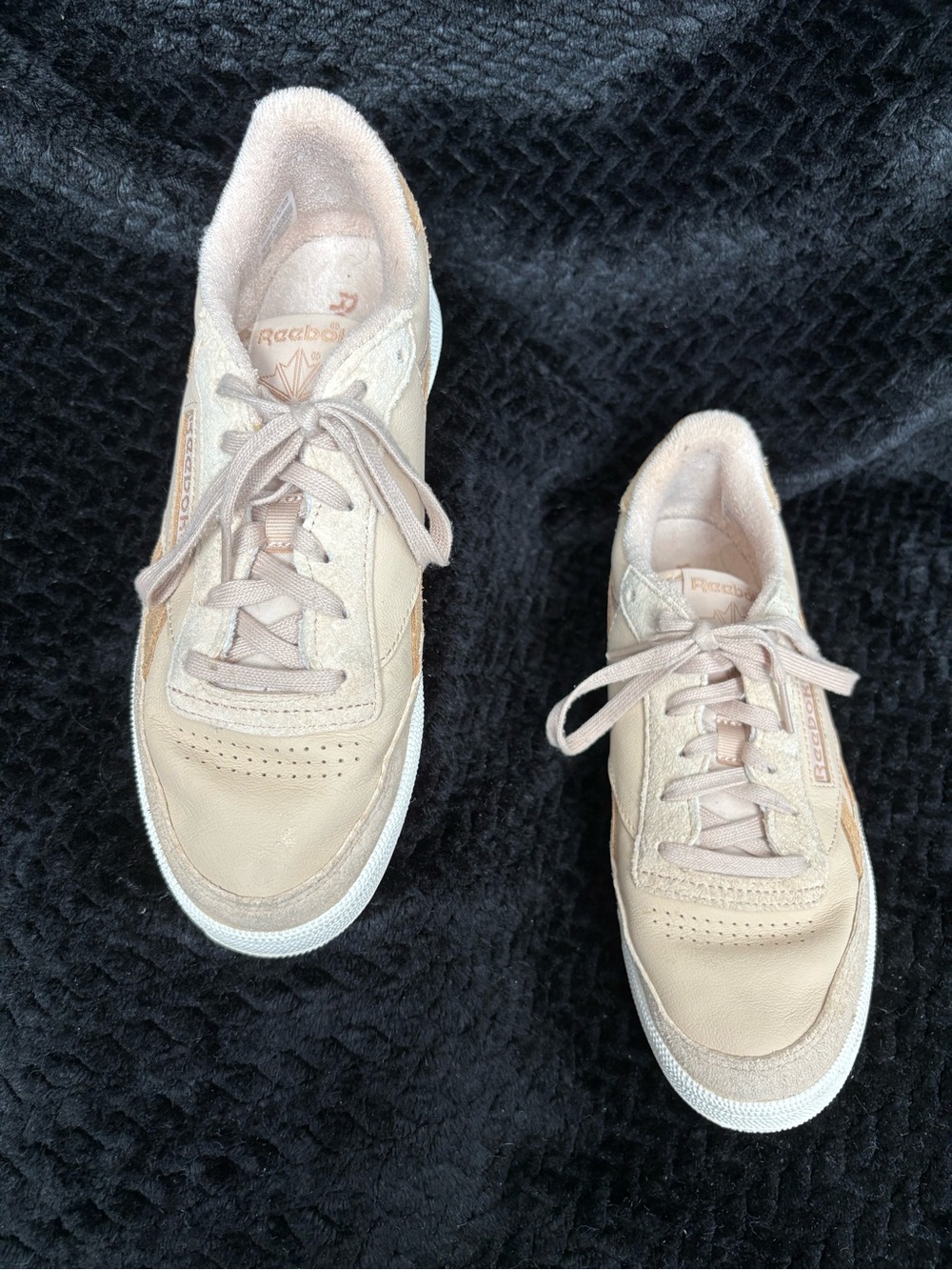 Reebok Women's Low-Top Sneakers in Blush Tan